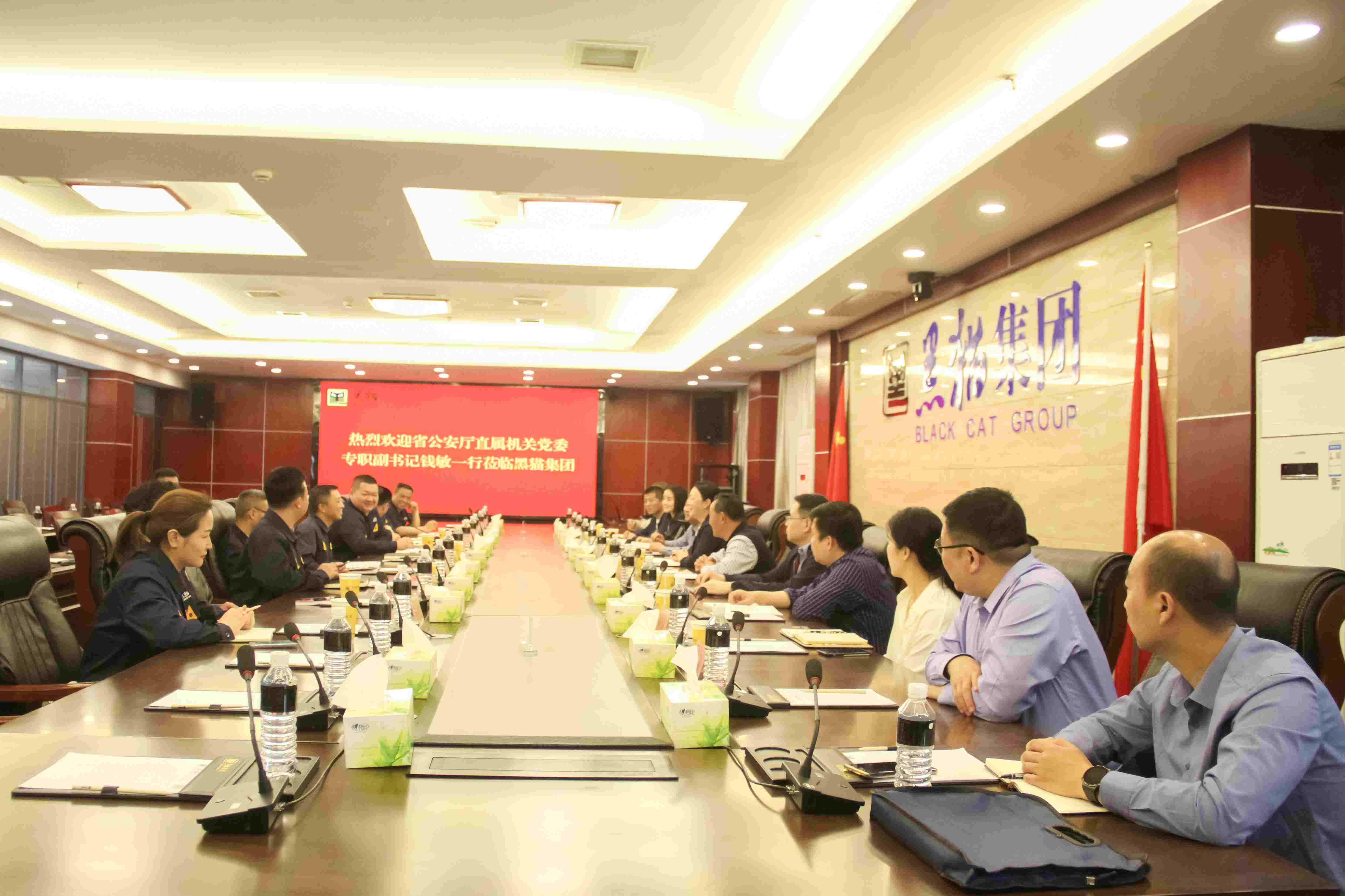 IMG_1722.jpg IMG_1722.jpg