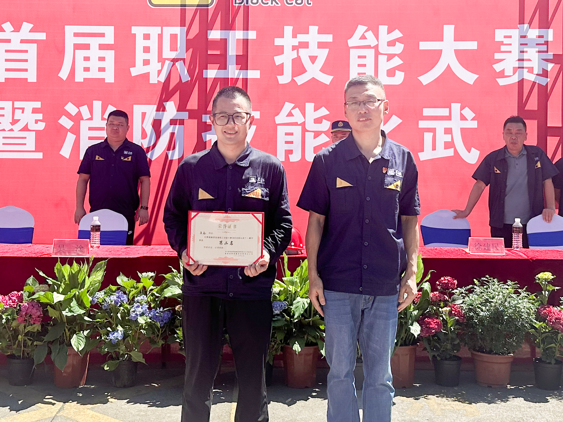 22d780b0daa2a1567e404eaacfa2b2e.jpg 22d780b0daa2a1567e404eaacfa2b2e.jpg