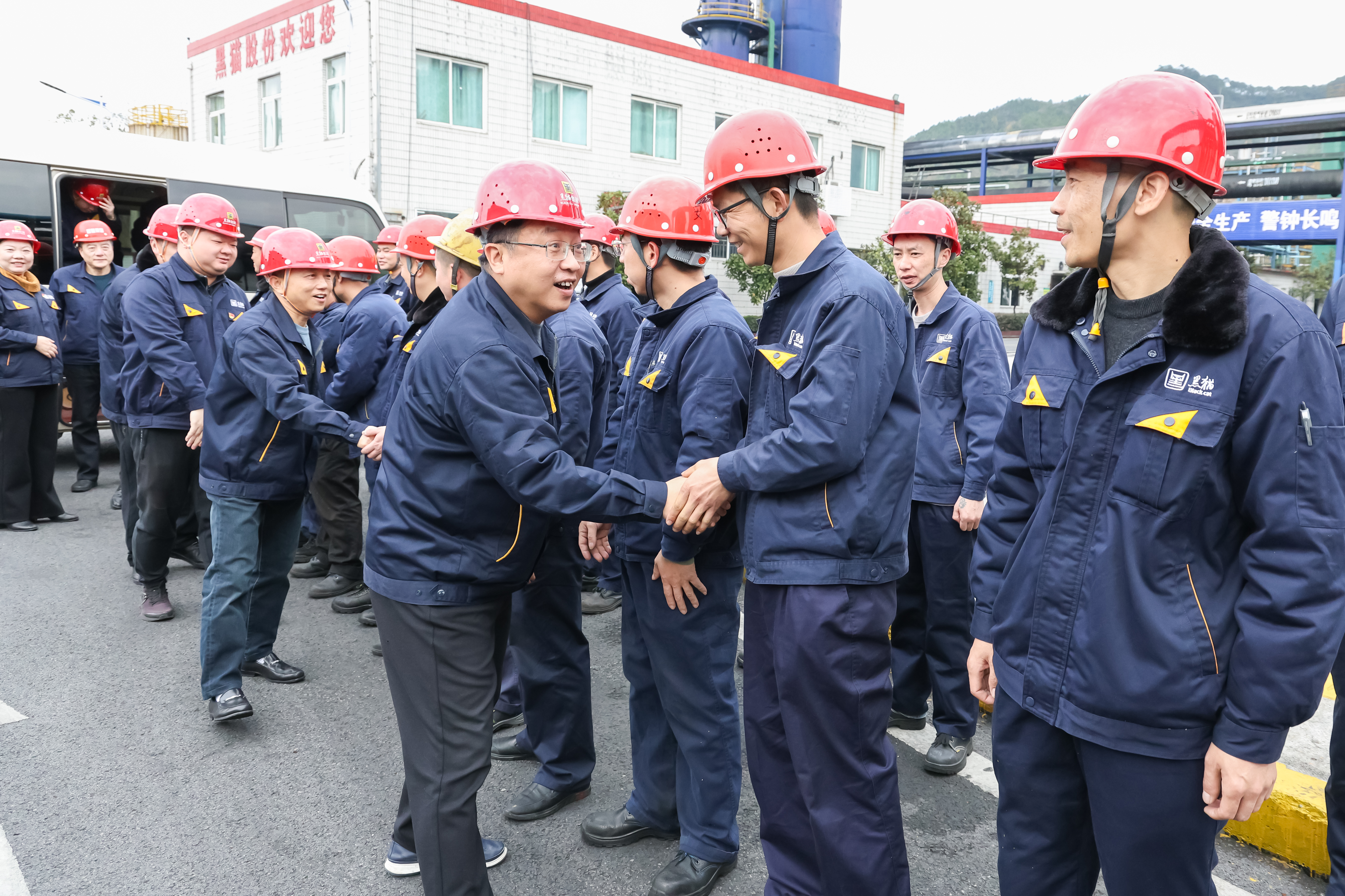 05 股份生產(chǎn)線.jpg 05 股份生產(chǎn)線.jpg