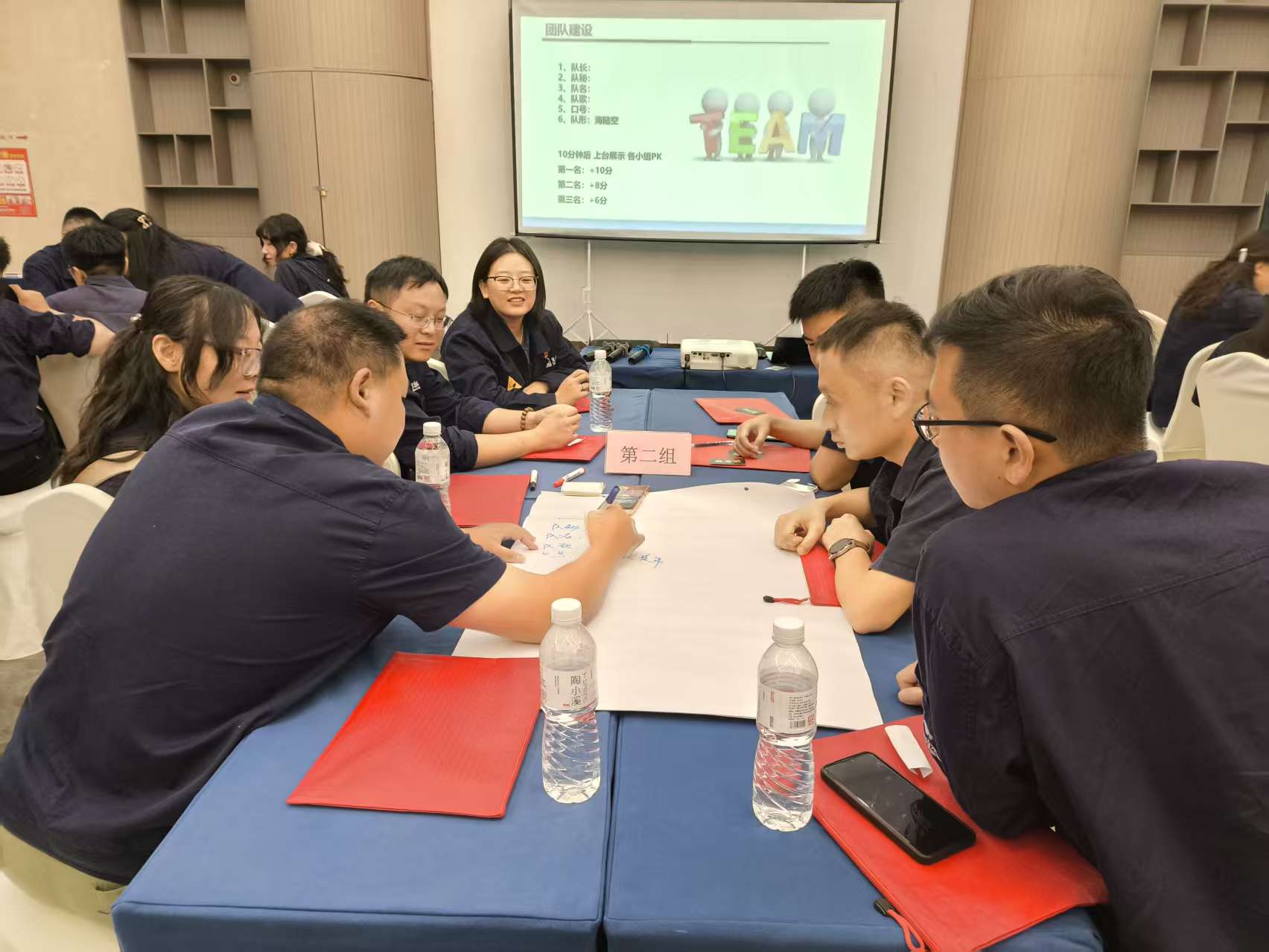 進修班現(xiàn)場02.jpg 進修班現(xiàn)場02.jpg