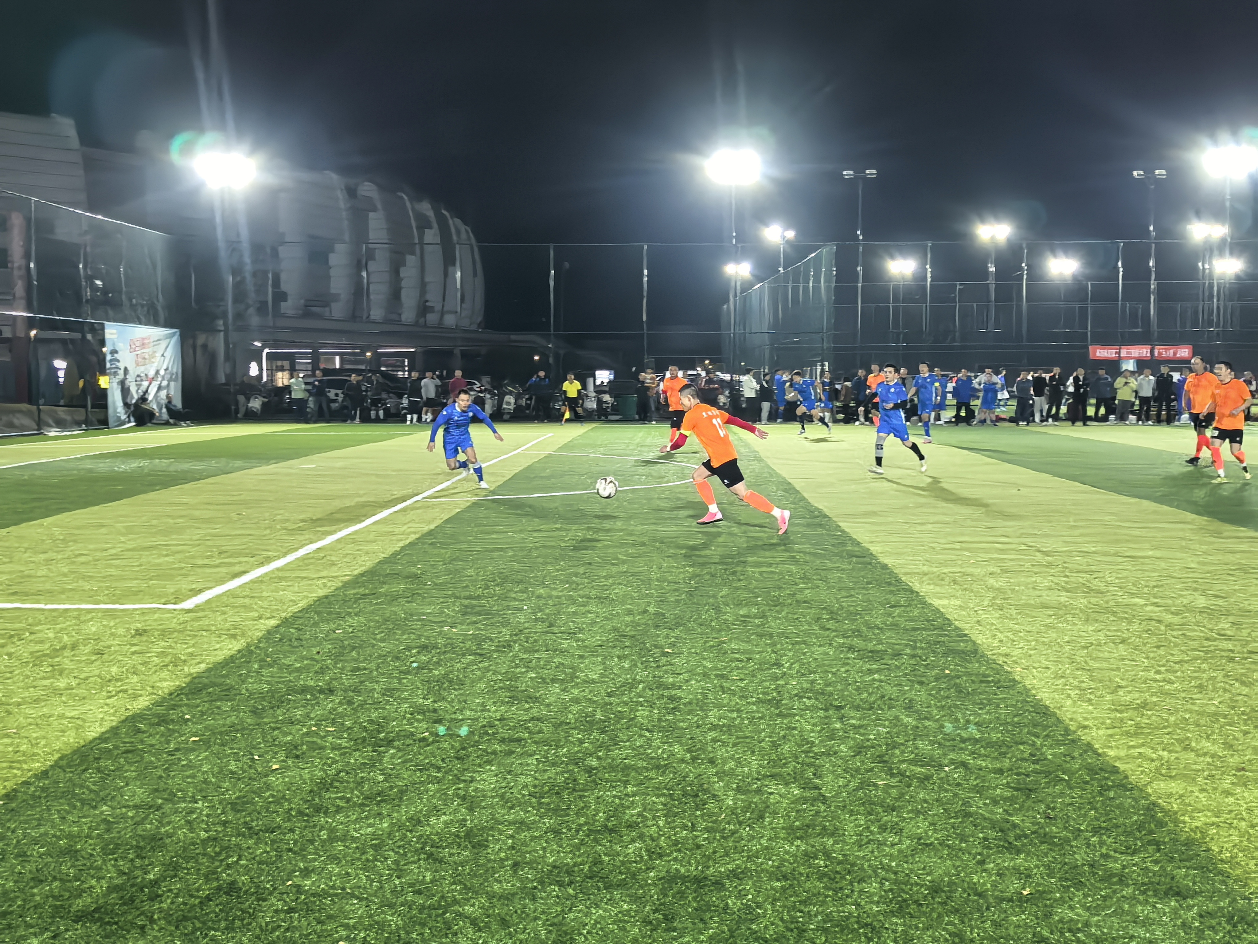 比賽現(xiàn)場01.jpg 比賽現(xiàn)場01.jpg